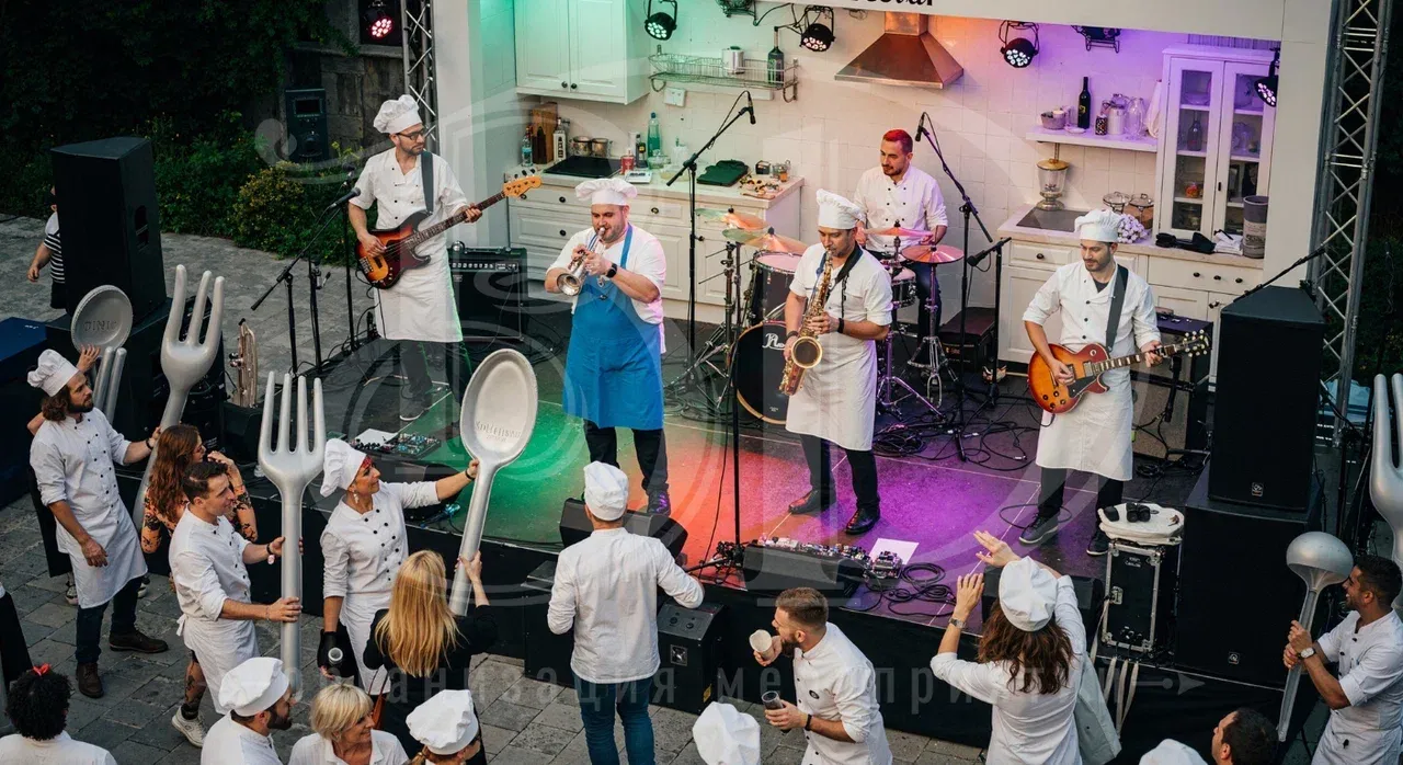 Выступления артистов на кулинарном корпоративе