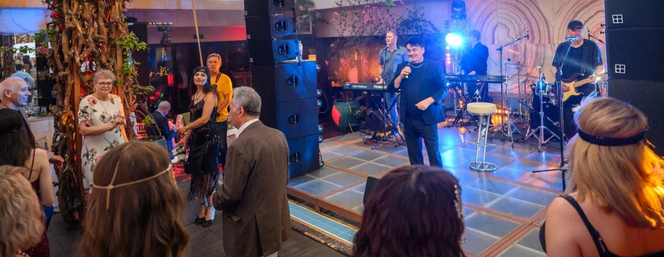 День строителя: звёздное присутствие Александра Серова