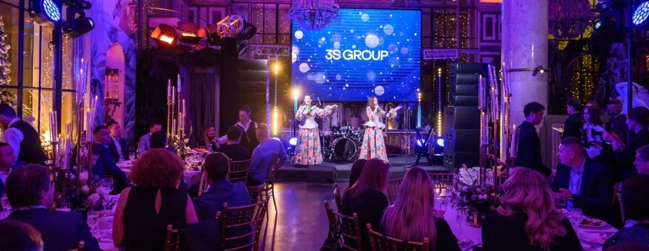 Новый год для компании 3S Group: песни в народных мотивах