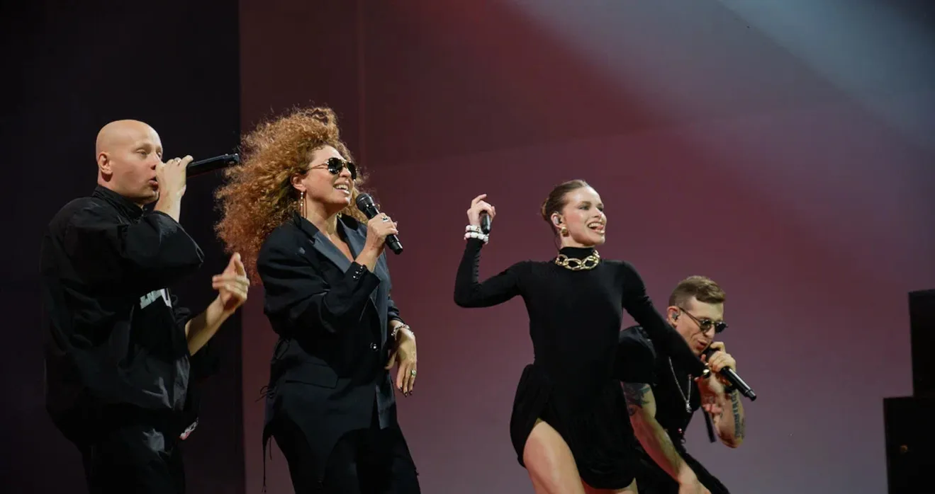 Выступление музыкальной группы на RUVIERA Hotel Business Week 2025