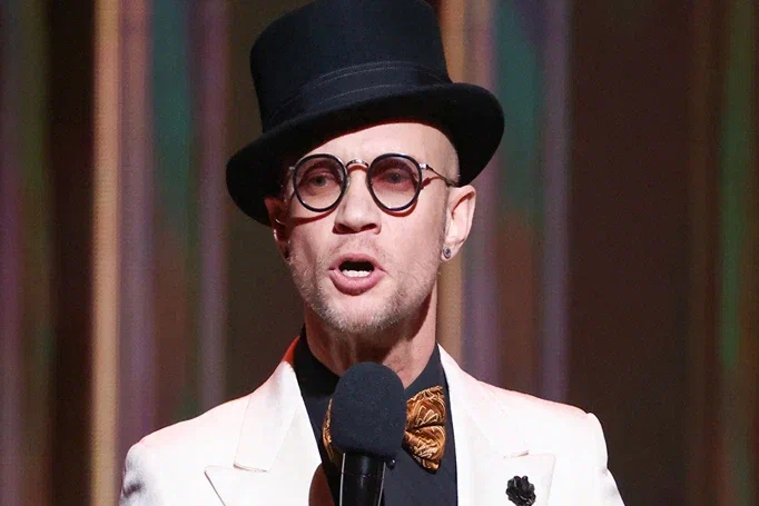 Заказ артиста на мероприятие: Дмитрий Хрусталёв