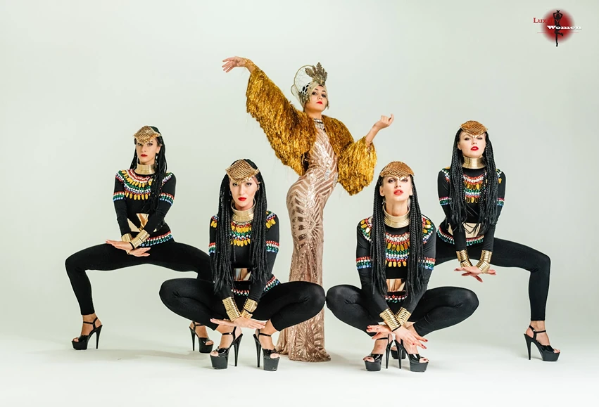 Закажите танцевальное шоу на мероприятие в агентстве Вдсервис Событий Танец на праздник организует агентство Вдсервис Событий