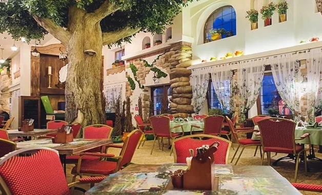 Оркестр в ресторане Волшебный сад в Сочи